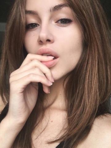 Николь
